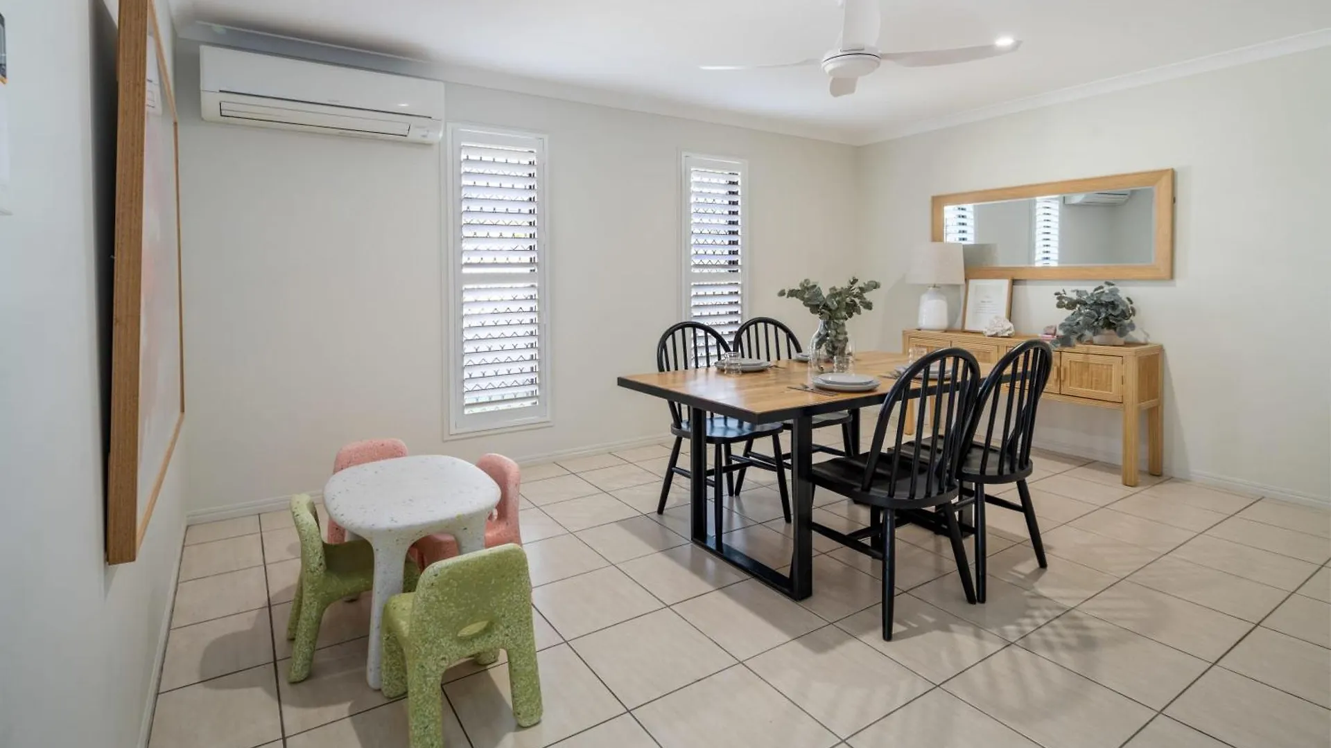 Fig Tree Family Home In Currimundi Kawana Waters 0*,